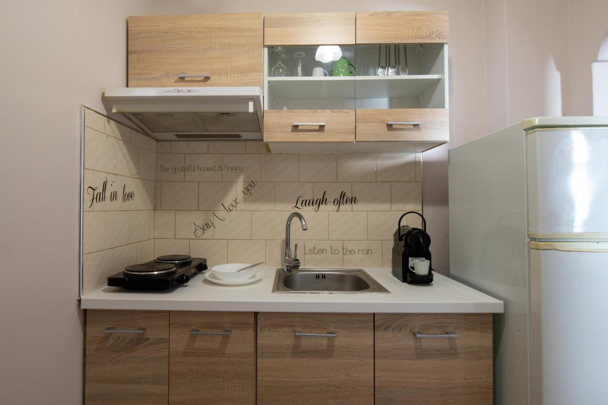 Apartamento House Giota Sarti Exterior foto